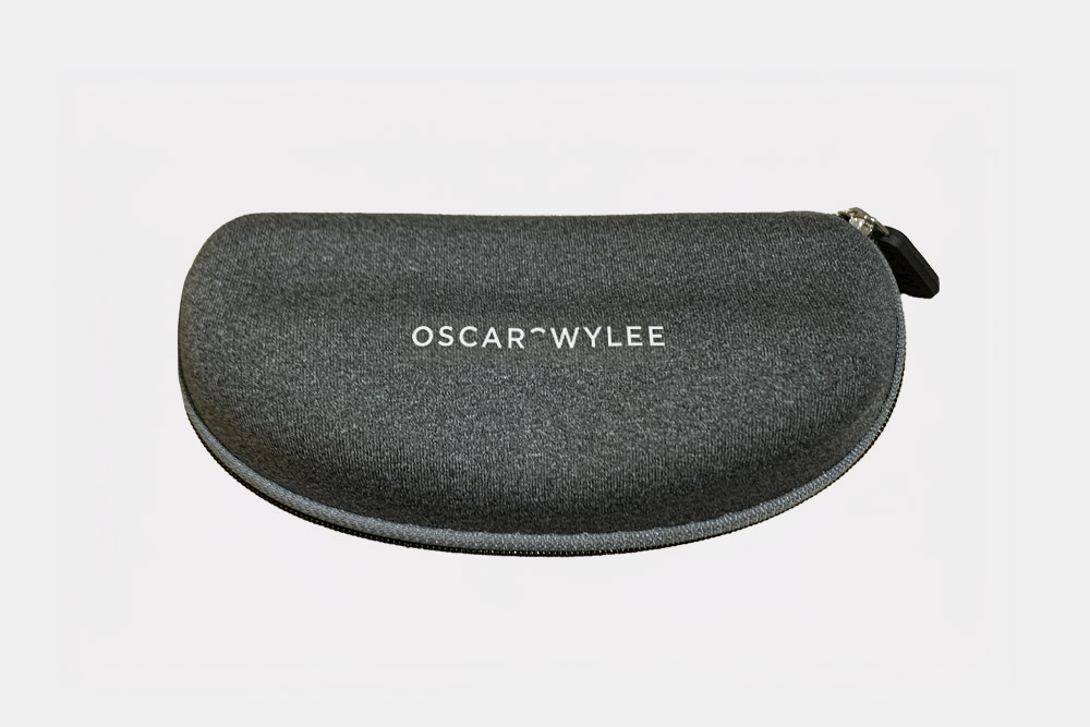OW Active Collection Small Case Image