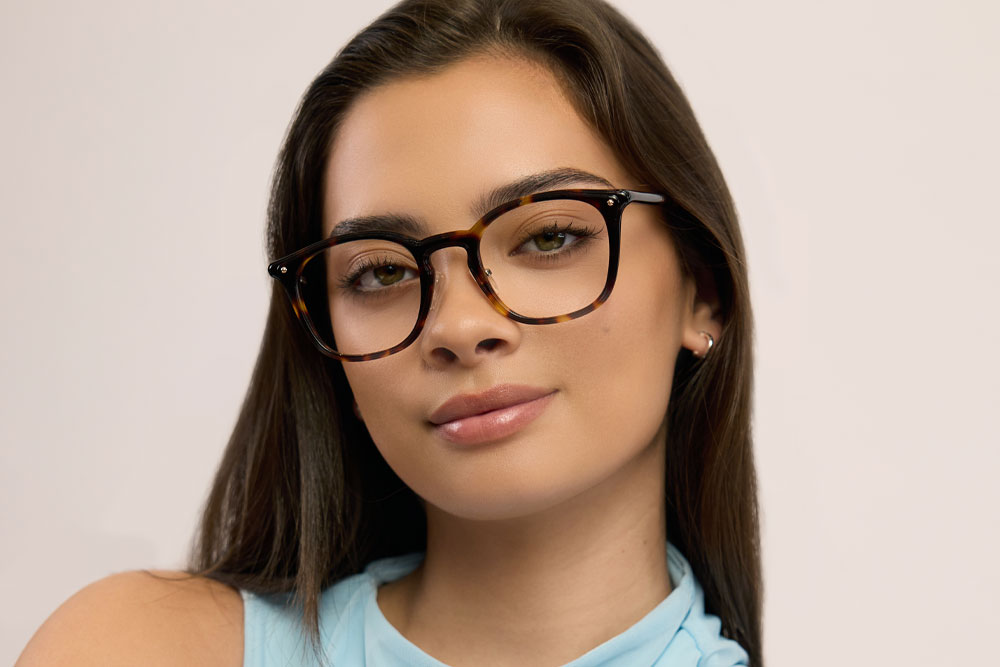 Monessa acetate optical glasses frame.
