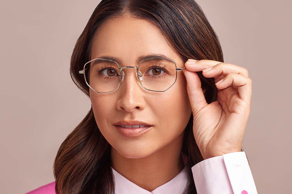 Kane eyeglasses frame worn by model.
